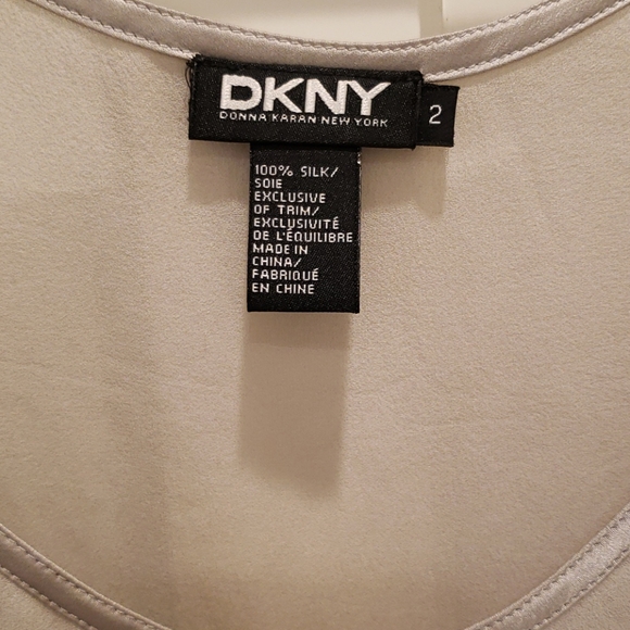 DKNY Top - Picture 5 of 5